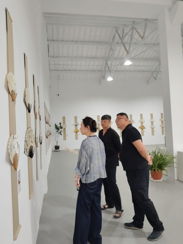 清风徐来——海上名家迎中秋庆国庆扇面书画篆刻艺术展
